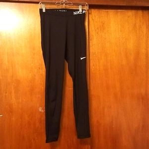 Nike Pro leggings